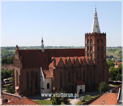 Gothic St. Mary's (Our Lady) Church in the town of Chełmno (45 km north of Toruń)